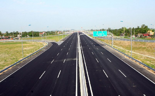 Bộ GTVT xin ưu tiên nguyên vật liệu cho Dự án cao tốc Mỹ Thuận – Cần Thơ