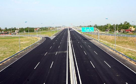 Bộ GTVT xin ưu tiên nguyên vật liệu cho Dự án cao tốc Mỹ Thuận – Cần Thơ