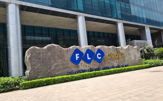 Tập đoàn FLC bị phạt 495 triệu đồng do vi phạm trong công bố thông tin