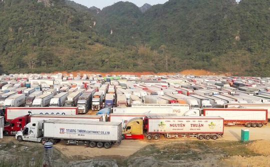 Thiết lập mô hình “luồng xanh”, “vùng xanh” kiểm soát COVID-19 tại cửa khẩu