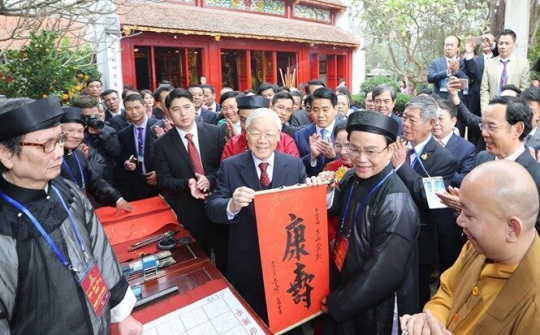 Bàn về văn hóa chính trị