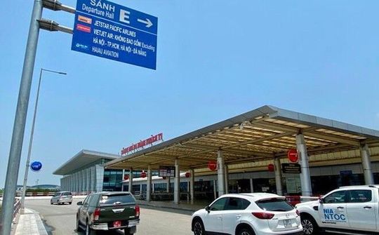 Chính thức áp dụng mức giảm giá vé đối với ô tô ra vào các sân bay từ ngày 1/4