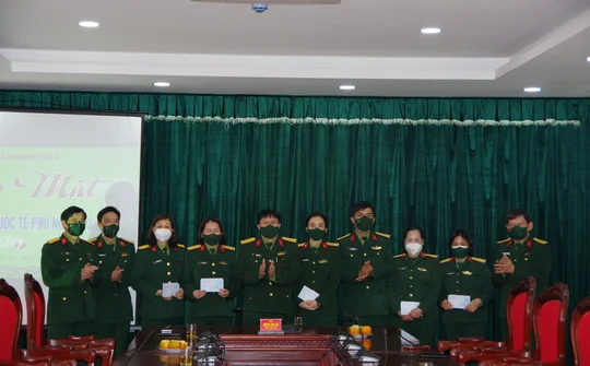 Cục Hậu Cần Quân Khu 4: Gặp mặt các Hội viên Phụ nữ nhân dịp Ngày Quốc tế 8/3