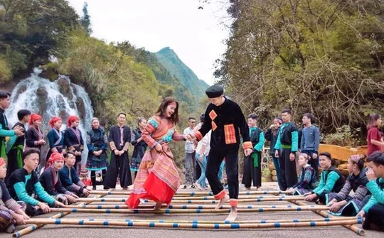 Sa Pa: Đặc sắc Lễ hội năm mùa 2022
