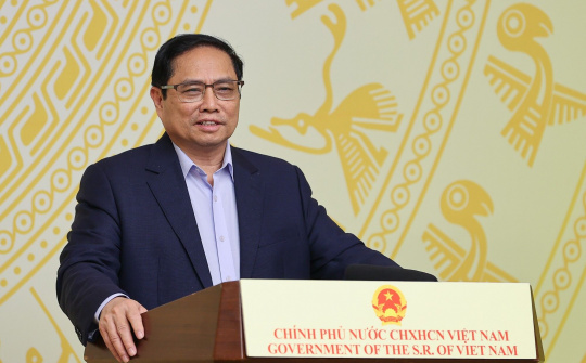 Thực hiện nghiêm công thức "5K+vaccine+thuốc điều trị+công nghệ+đề cao ý thức người dân"