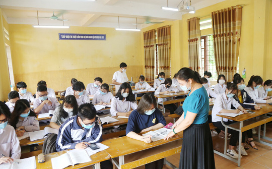 Lào Cai: Học sinh từ lớp 7 bắt đầu trở lại học trực tiếp từ ngày 07/03