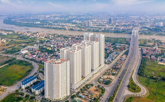 Hà Nội: Săn tìm mua căn hộ giá bình dân vì lo đội giá