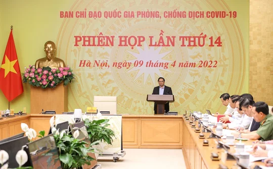 Tuyệt đối không được lơ là, chủ quan với diễn biến mới của dịch bệnh, chuẩn bị các kịch bản để không bị động, bất ngờ