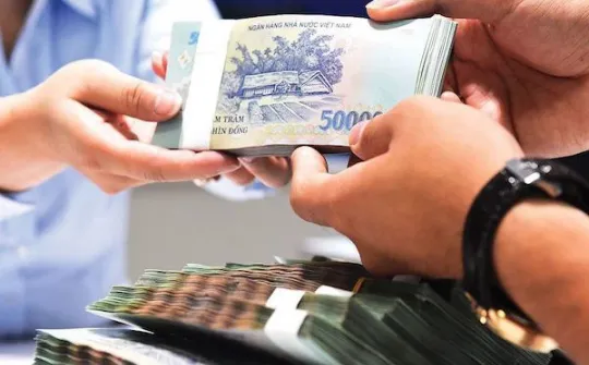 NHNN siết mạnh việc cấp tín dụng vào bất động sản, chứng khoán, BOT giao thông