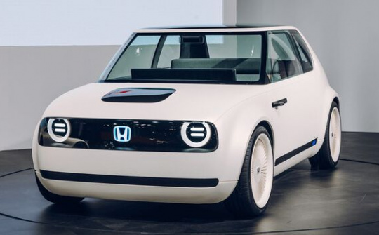 Honda chi 64 tỷ USD vào hoạt động nghiên cứu và phát triển ô tô điện