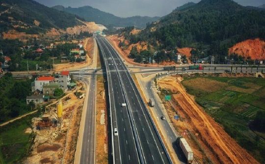 Bộ GTVT: Kiên quyết xử lý nhà thầu yếu kém làm chậm tiến độ cao tốc Bắc – Nam