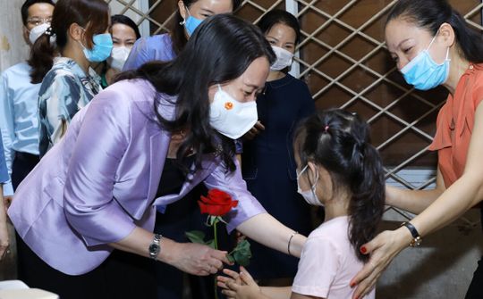 Xây dựng gia đình Việt Nam: Những thành tựu nổi bật, vấn đề đặt ra và giải pháp chính sách