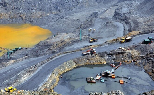 Thành lập Hội đồng thẩm định Quy hoạch thăm dò, khai thác, chế biến khoáng sản