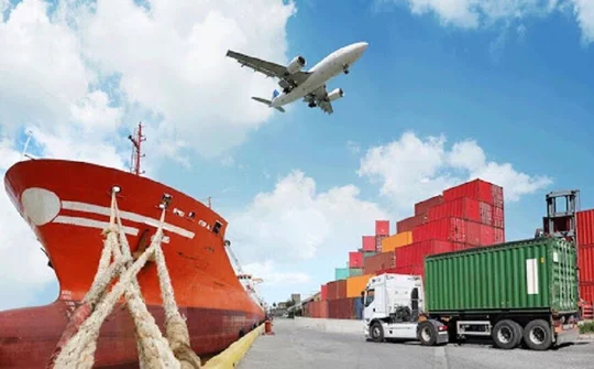 Áp lực trước giá nhiên liệu cao kỷ lục, Bộ GTVT đề xuất Chính phủ loạt giải pháp hỗ trợ doanh nghiệp