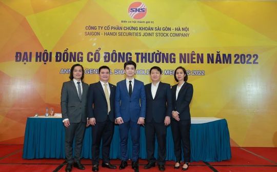 Ông Đỗ Quang Hiển từ nhiệm Chủ tịch HĐQT SHS