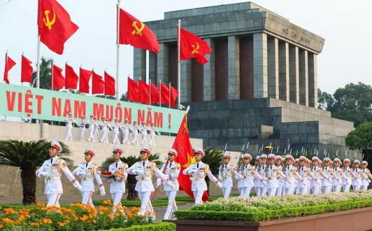 Phát huy vai trò của công tác tư tưởng trong bảo vệ Tổ quốc từ sớm, từ xa, giữ nước từ khi nước chưa nguy