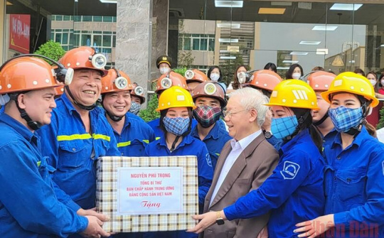 Nâng cao tinh thần năng động, sáng tạo để đưa Quảng Ninh phát triển mạnh mẽ hơn nữa