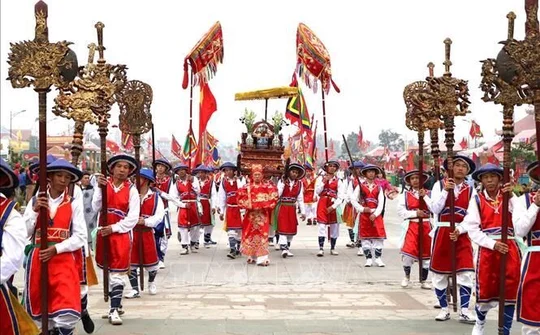 Tín ngưỡng thờ cúng Hùng Vương - Ngọn lửa soi đường cho kinh tế phát triển