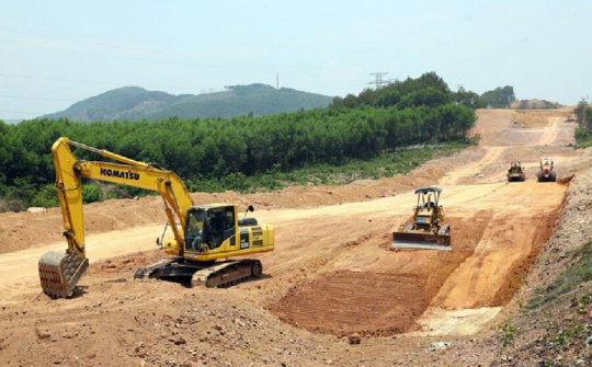 Để chậm tiến độ cao tốc Bắc - Nam phía Đông, nhà thầu sẽ bị chấm dứt hợp đồng