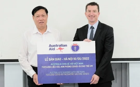 Tiếp nhận hơn 7,2 triệu liều vắc-xin phòng Covid-19 cho trẻ từ 5 đến dưới 12 tuổi do Chính phủ Úc viện trợ