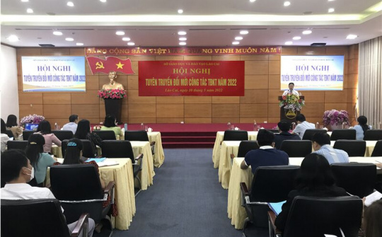 Lào Cai: Hội nghị tuyên truyền đổi mới công tác thi đua khen thưởng năm 2022
