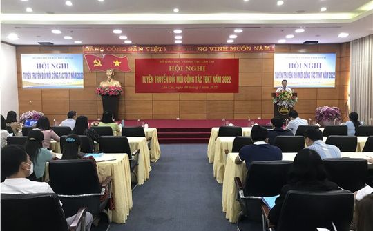 Lào Cai: Hội nghị tuyên truyền đổi mới công tác thi đua khen thưởng năm 2022