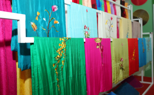 Lụa Nha Xá Hà Nam đồng hành cùng SEA Games 31