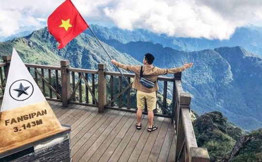 Lào Cai hướng du lịch là ngành kinh tế mũi nhọn đột phá