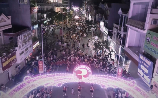 Hà Nam: Những điều thú vị tạo điểm nhấn cho phố đi bộ Phủ Lý sau 01 tháng thí điểm