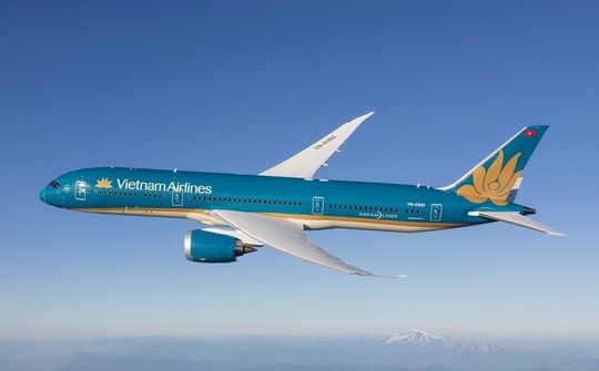Vietnam Airlines triển khai dịch vụ làm thủ tục trực tuyến tại sân bay Pleiku và Phù Cát
