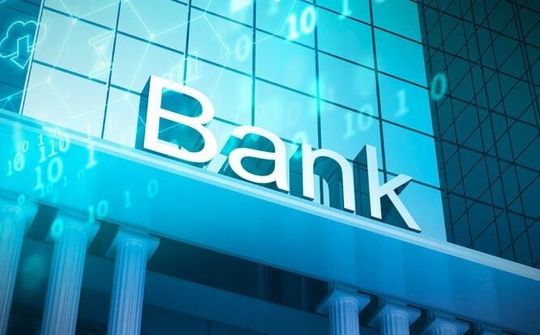 Một cổ phiếu ngân hàng tăng gần 9% phiên 31/5