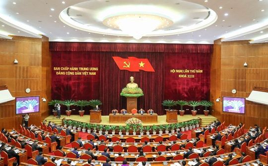Phát huy cao độ tinh thần trách nhiệm, xem xét, quyết định các vấn đề hệ trọng của đất nước