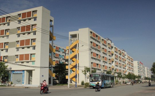 Chủ tịch TPHCM chỉ đạo gỡ vướng cho nhà ở xã hội