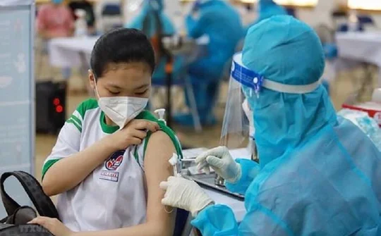 Ưu tiên sử dụng vắc-xin Moderna từ nguồn viện trợ cho trẻ 6 đến dưới 12 tuổi