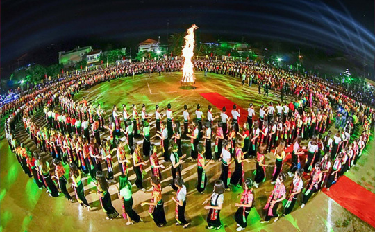 Phát huy vai trò văn hóa là động lực phát triển kinh tế