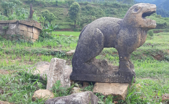 Bí ẩn tượng đài tín ngưỡng vĩnh cửu của người Hà Nhì