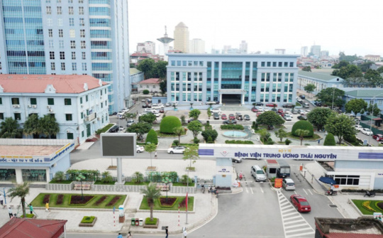 Bệnh viện Trung ương Thái Nguyên được tặng thưởng Huân chương Độc lập hạng Nhì