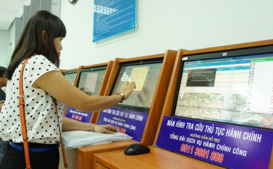 Khẩn trương xây dựng phần mềm liên thông thủ tục hành chính