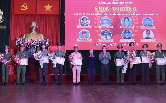 Đắk Nông: Tuyên dương CBCS Công an đạt thành tích cao trong các giải đấu thể thao