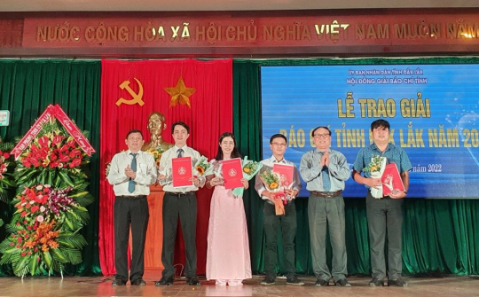 Đắk Lắk trao giải Báo chí lần II năm 2021
