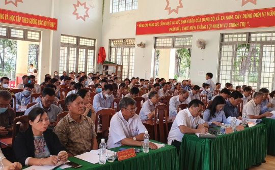 Đại biểu Quốc hội tỉnh Đắk Lắk tiếp xúc cử tri tại Huyện Ea H’leo và Huyện Krông Búk