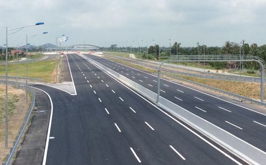 Hơn 23.5000 tỷ đồng xây 2 dự án cao tốc Bắc - Nam qua Phú Yên, Khánh Hoà