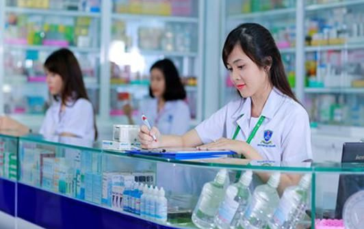 Khắc phục ngay tình trạng thiếu thuốc, thiết bị, vật tư y tế