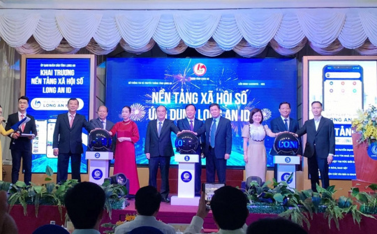 Khai trương Nền tảng Xã hội số - Ứng dụng Long An ID