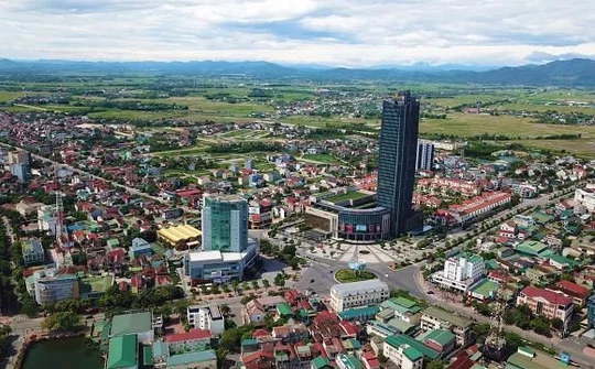 Thành phố Hà Tĩnh 65 năm nhớ Bác