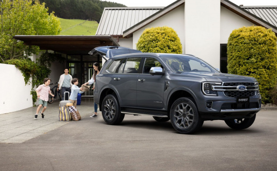 Ford Everest thế hệ mới sẵn sàng cho những chuyến phiêu lưu