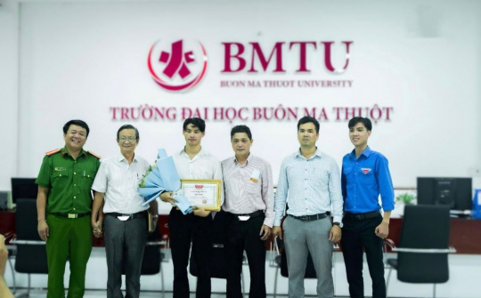 Biểu dương, khen thưởng hành động đẹp của sinh viên Trần Quang Thái, Đại học Buôn Ma Thuột