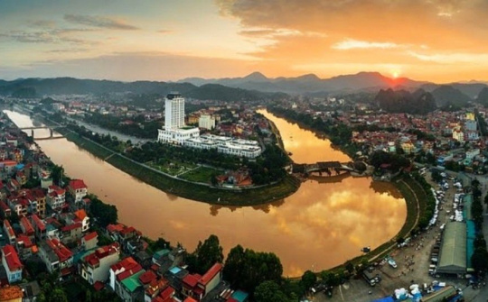 Lạng Sơn thúc đẩy kinh tế biên mậu, phát triển kinh tế gắn với bảo đảm an sinh xã hội