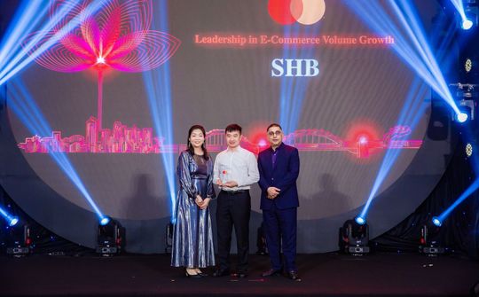 SHB tiếp tục dẫn đầu thị trường về tốc độ tăng trưởng giao dịch thanh toán online thẻ Mastercard