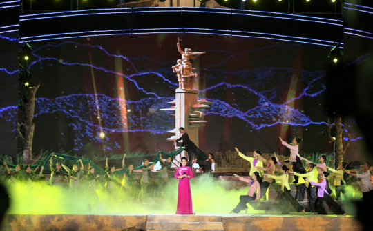 Lắng đọng chương trình nghệ thuật “Cõi thiêng Đồng Lộc”